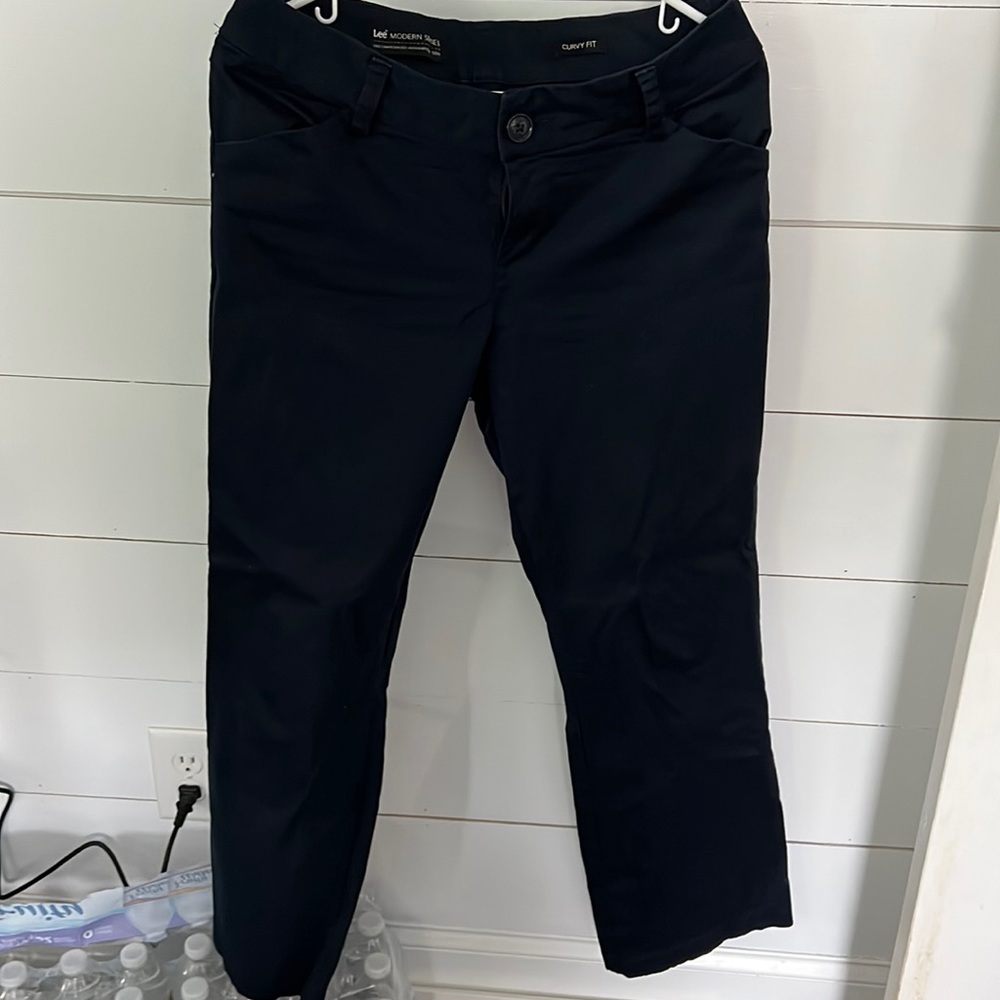 Lee chinos navy blue size 10 short